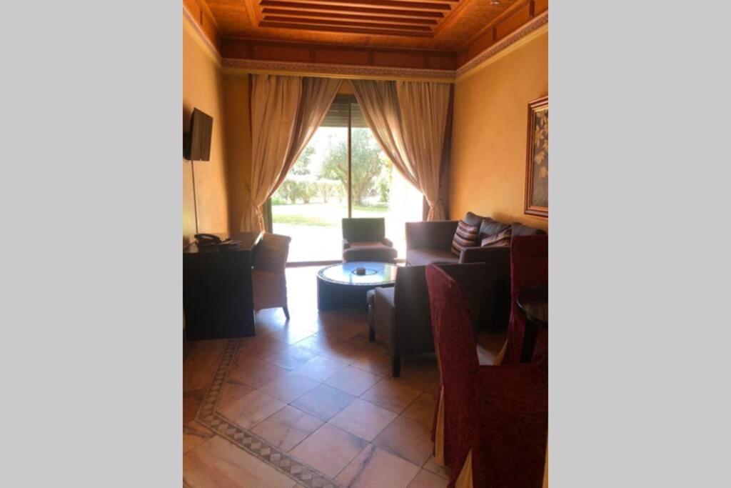 Bel Au Rez-de-jardin Dans La Palmeraie Appartement