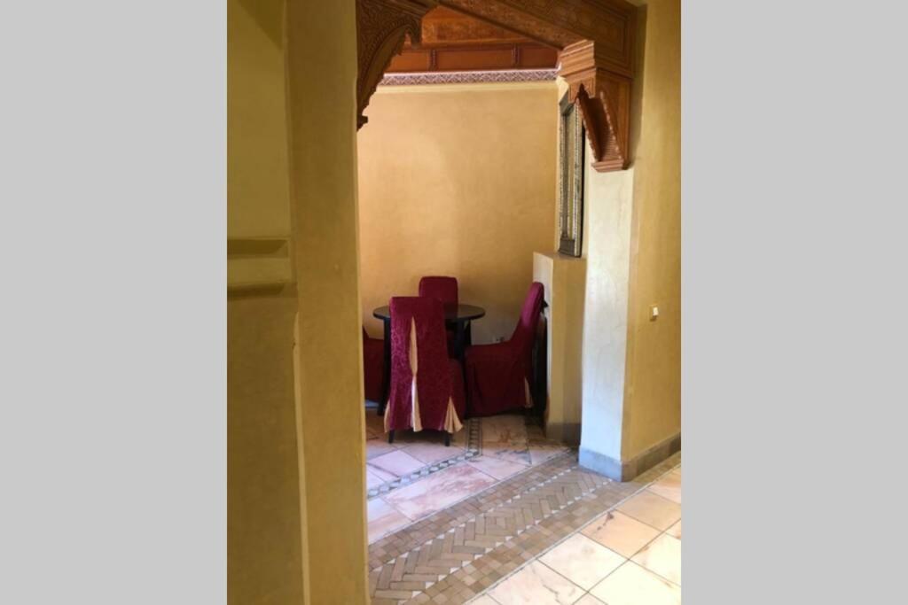 Appartement Bel Au Rez-de-jardin Dans La Palmeraie Marrakesh